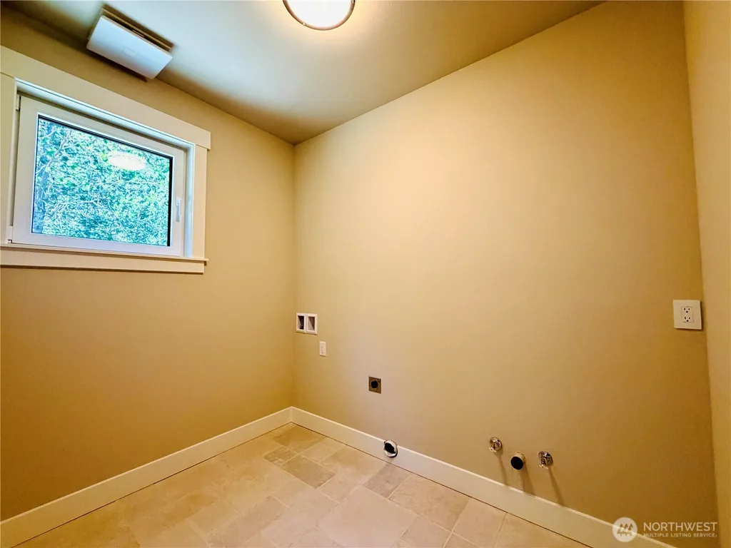 12288 Madrona Street SW Port Orchard WA 98367