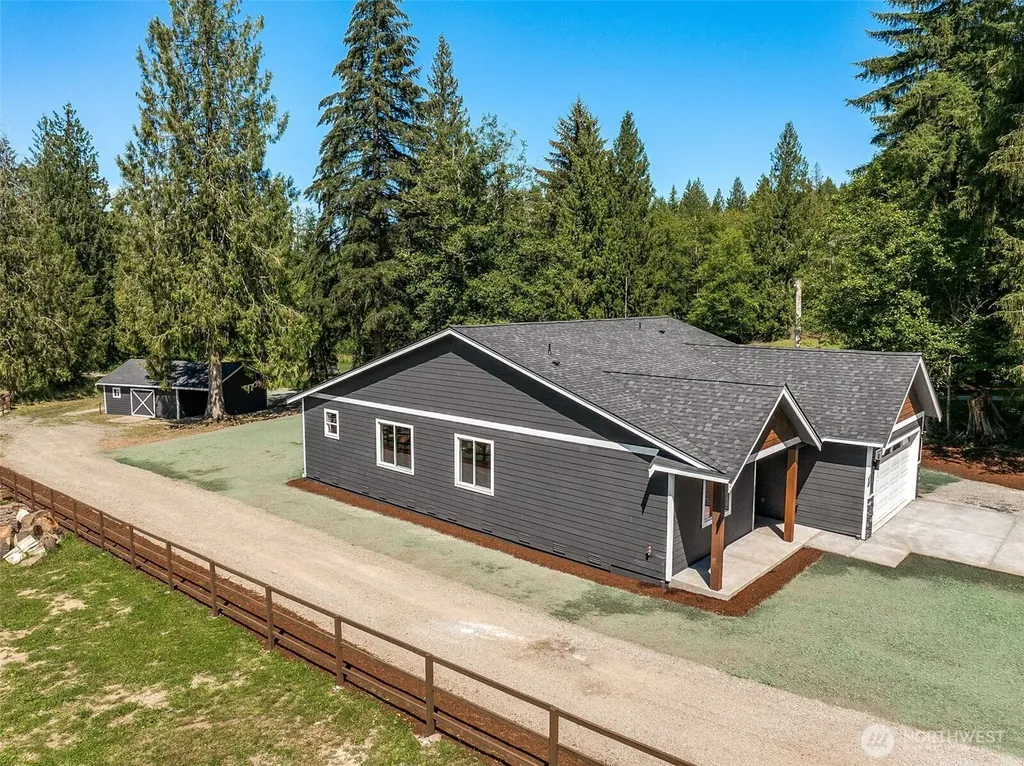 1202 Spiketon Road Buckley WA 98321