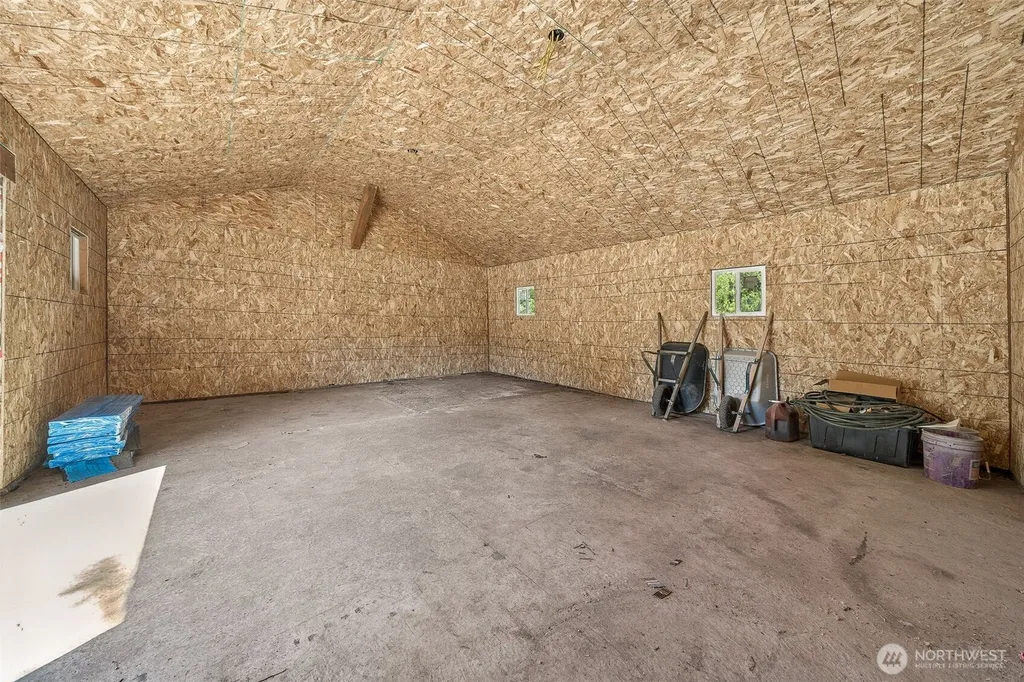 1202 Spiketon Road Buckley WA 98321