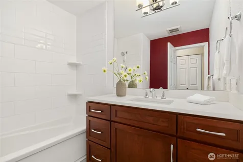 3517 109th Place NE Bellevue WA 98004
