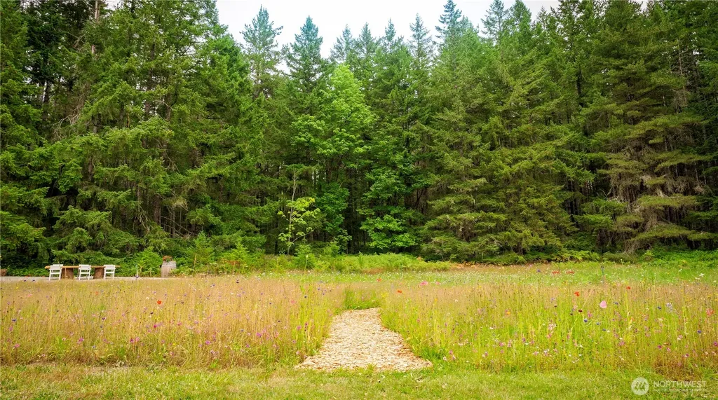 19680 Noll Road Poulsbo WA 98370