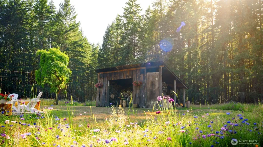 19680 Noll Road Poulsbo WA 98370
