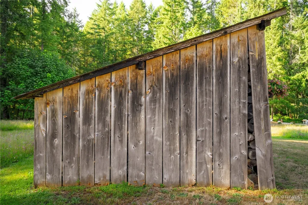 19680 Noll Road Poulsbo WA 98370