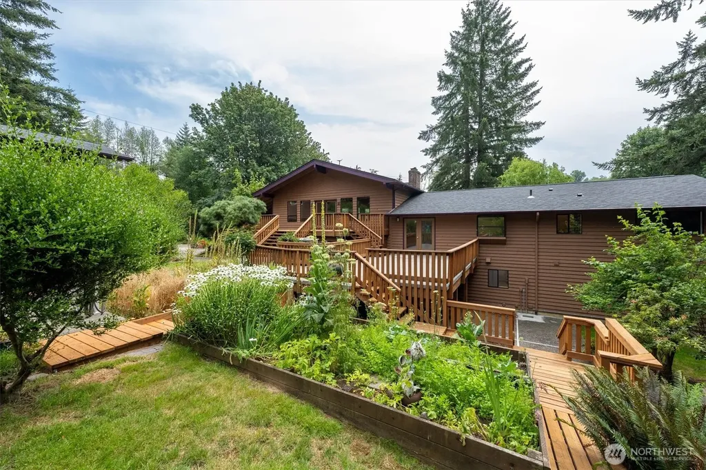 550 Ragland Longview WA 98632