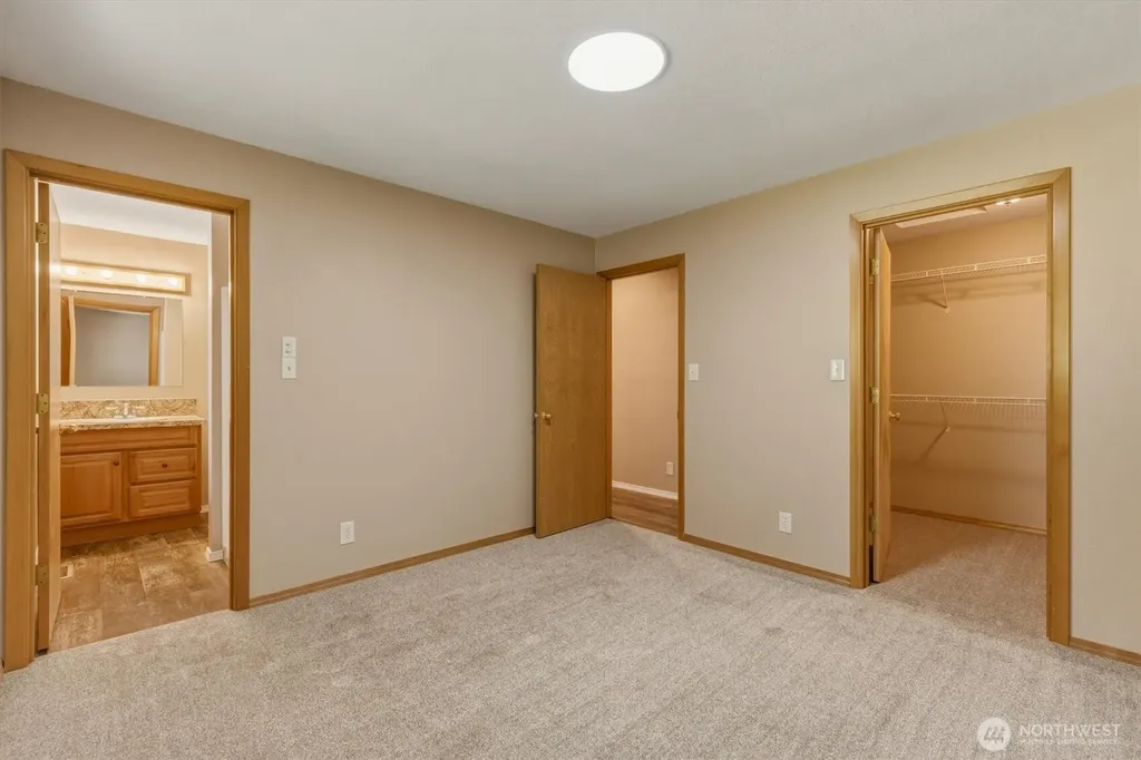 550 Ragland Longview WA 98632