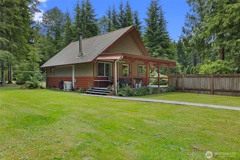 22205 S Forest Loop Granite Falls WA 98252
