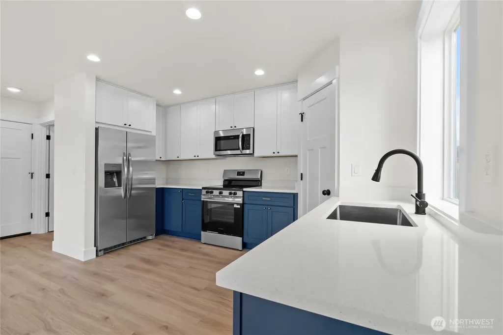 19 Anchor Way Loop Cathlamet WA 98612