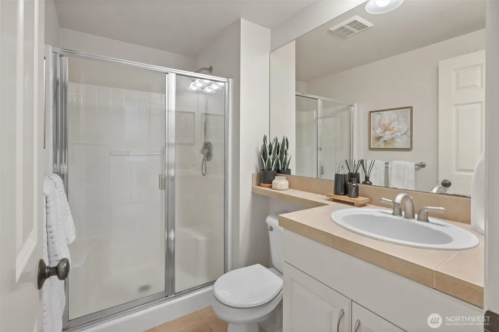 1021 271st Avenue SE Sammamish WA 98075