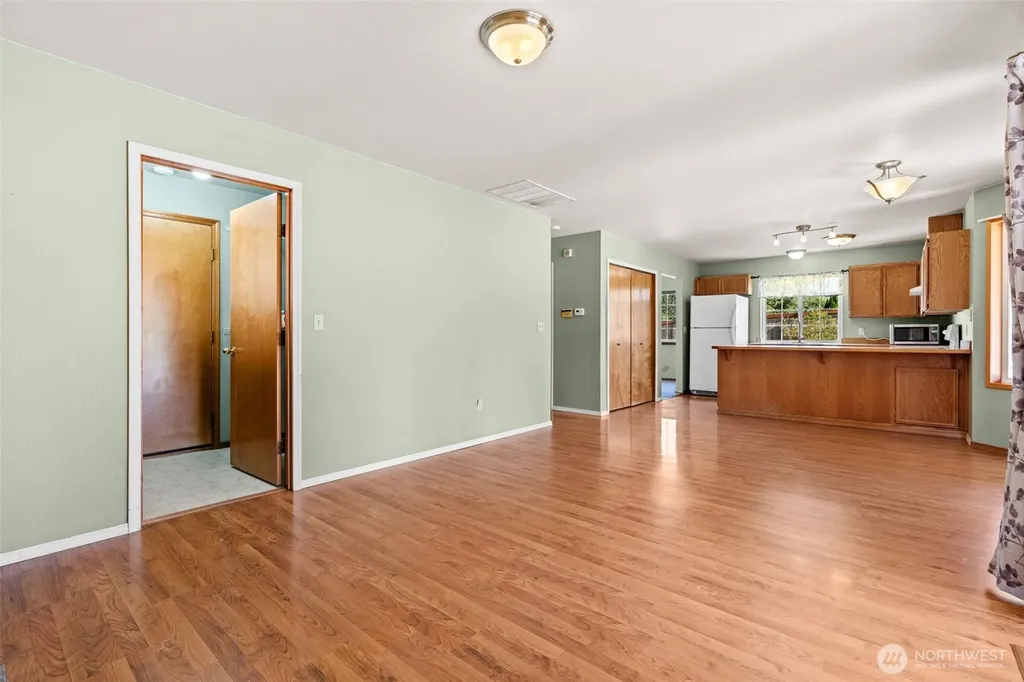 11805 122nd Avenue Ct E Puyallup WA 98374