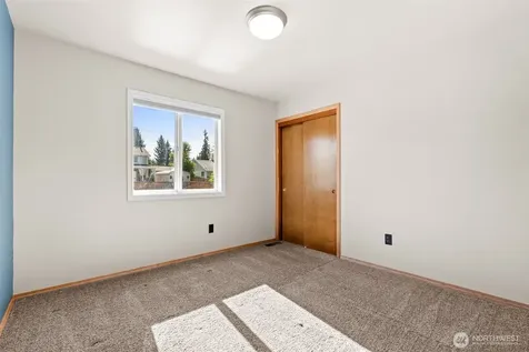11805 122nd Avenue Ct E Puyallup WA 98374
