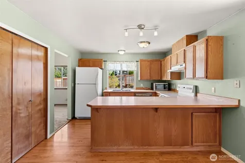 11805 122nd Avenue Ct E Puyallup WA 98374