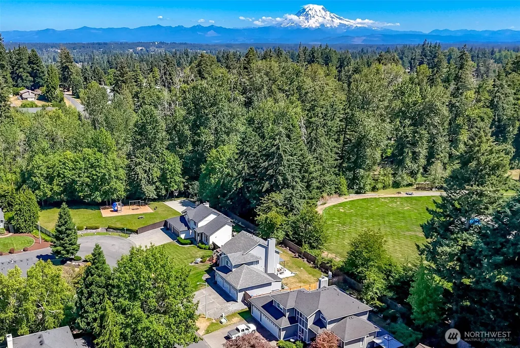 6416 94th Street E Puyallup WA 98371