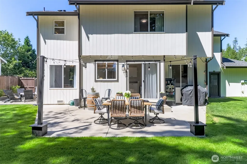 6416 94th Street E Puyallup WA 98371