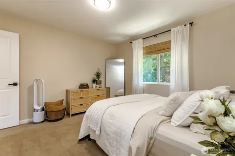 6416 94th Street E Puyallup WA 98371
