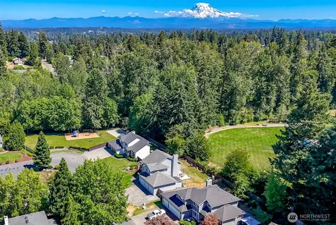 6416 94th Street E Puyallup WA 98371