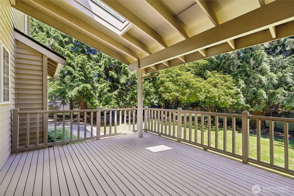 19715 Bing Road Lynnwood WA 98036