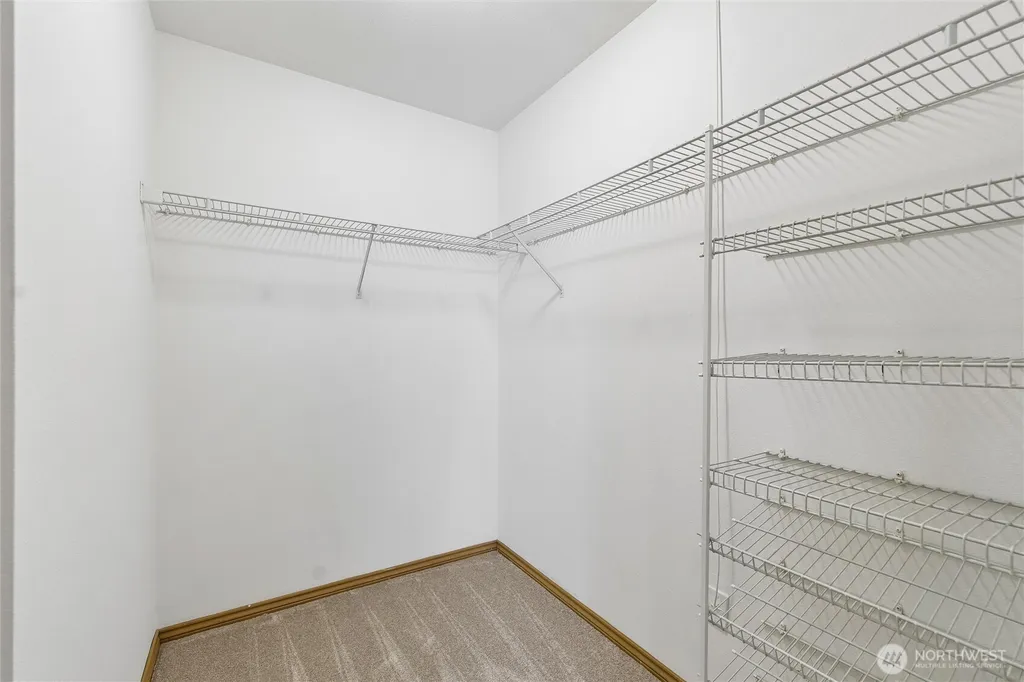 19715 Bing Road Lynnwood WA 98036