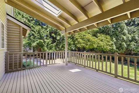 19715 Bing Road Lynnwood WA 98036