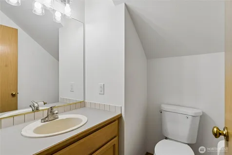 19715 Bing Road Lynnwood WA 98036
