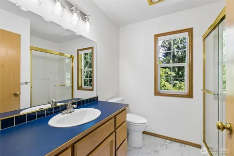 19715 Bing Road Lynnwood WA 98036