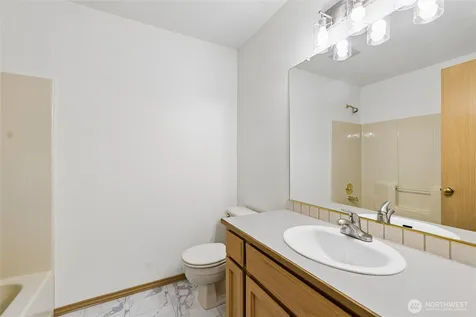 19715 Bing Road Lynnwood WA 98036