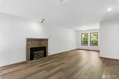 19715 Bing Road Lynnwood WA 98036