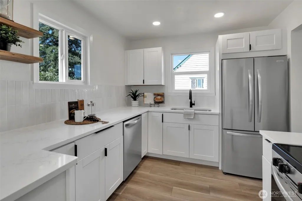 859 118th Street S Parkland WA 98444