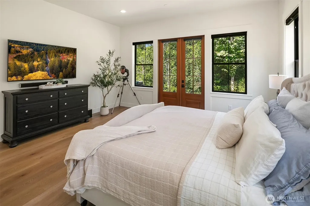 24926 SE 162 Street Issaquah WA 98027