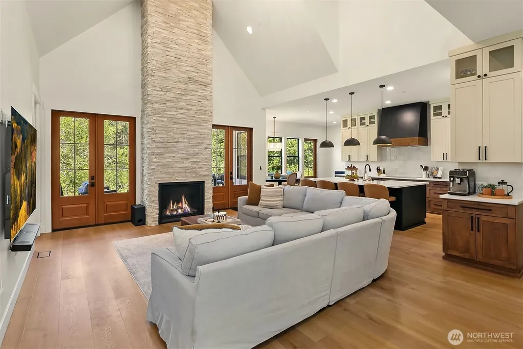 24926 SE 162 Street Issaquah WA 98027