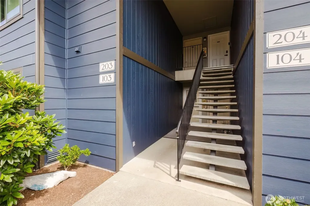 3580 Narrows View Lane NE Bremerton WA 98310
