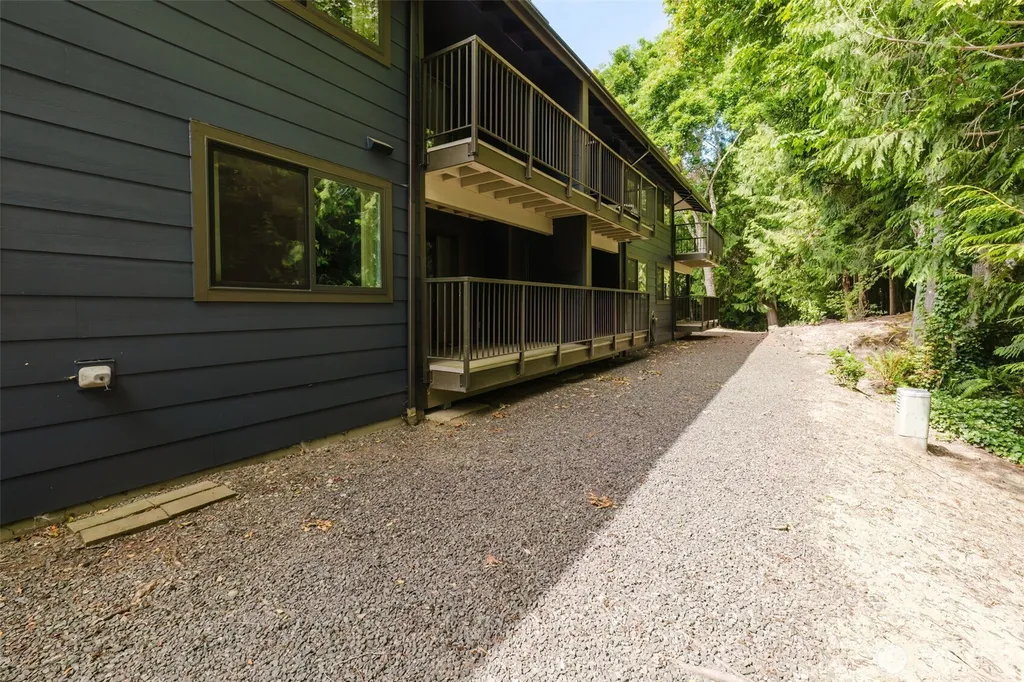 3580 Narrows View Lane NE Bremerton WA 98310