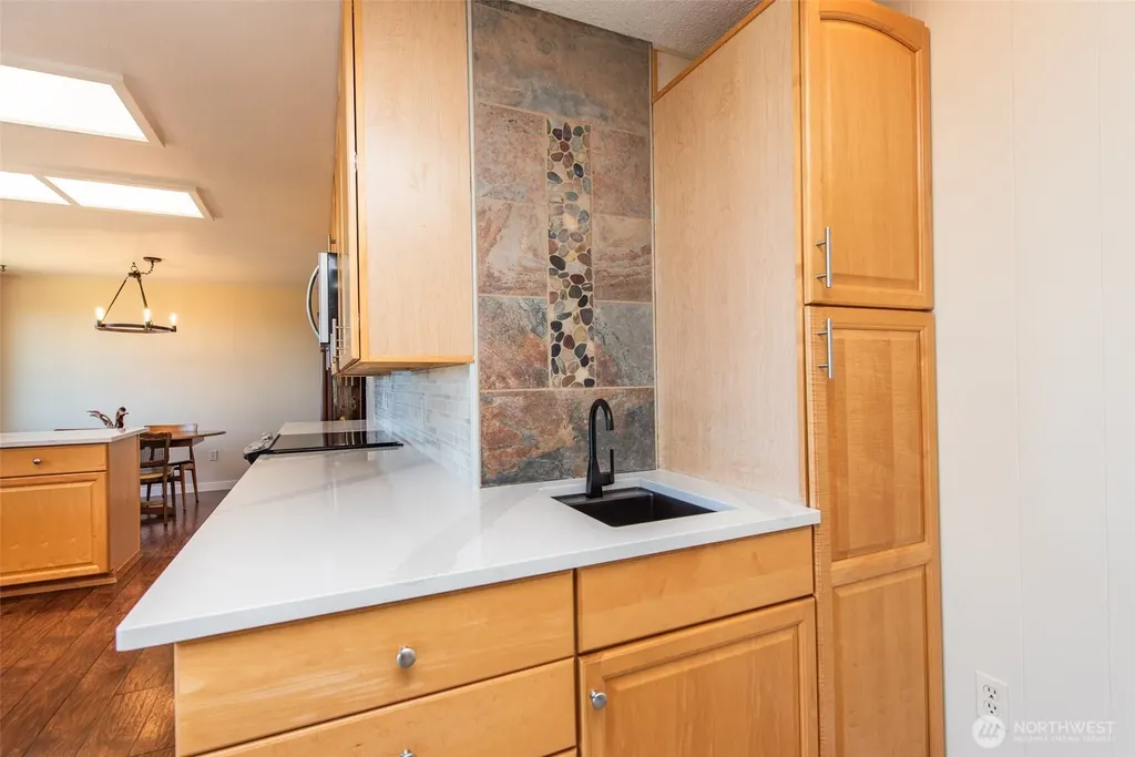 408 W Eunice Street Sequim WA 98382