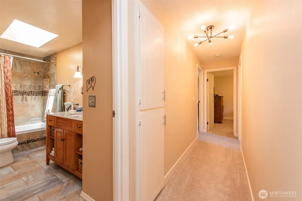 408 W Eunice Street Sequim WA 98382