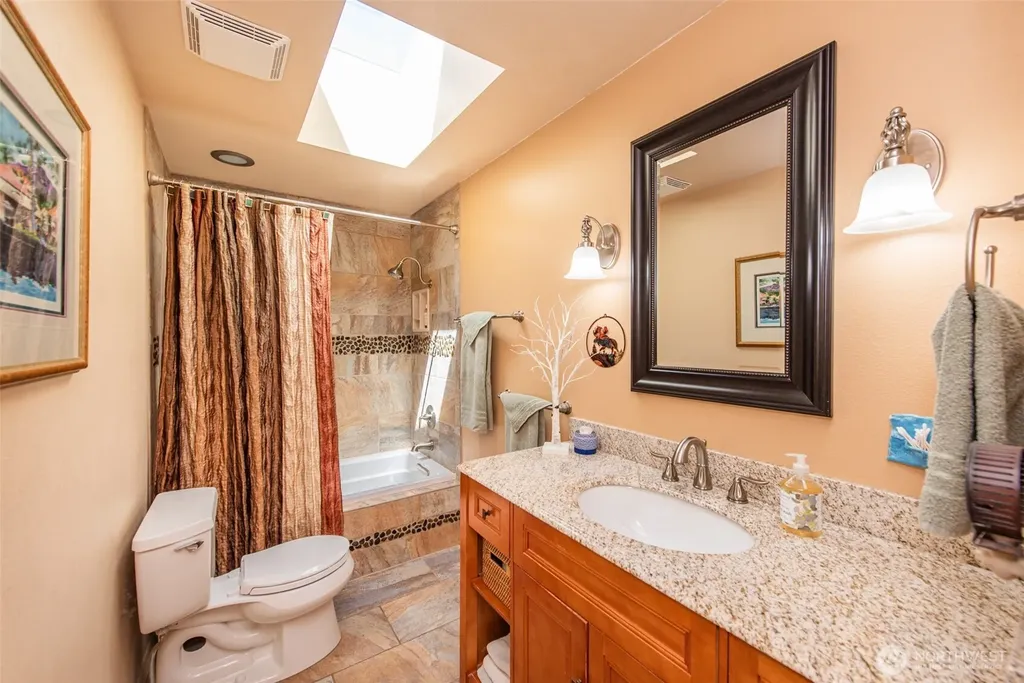 408 W Eunice Street Sequim WA 98382