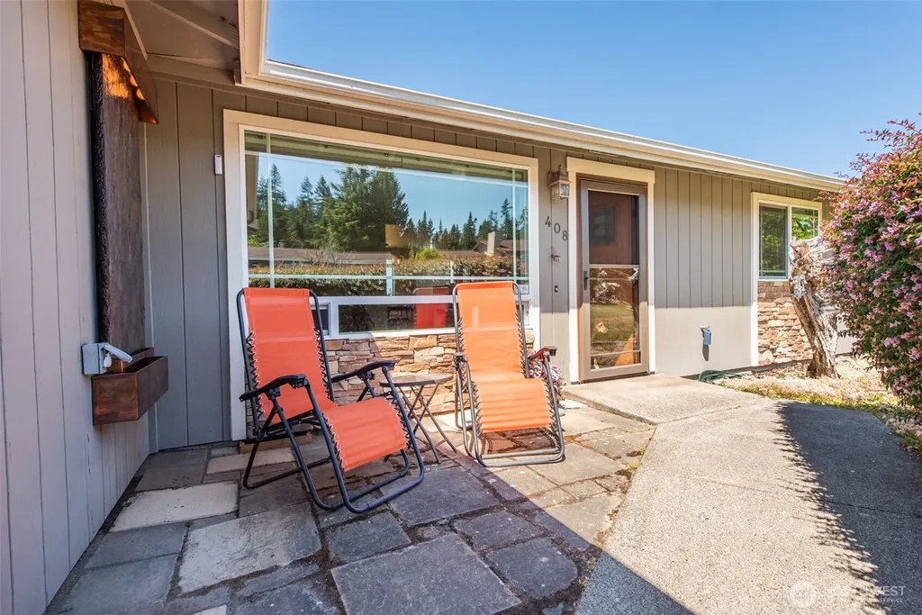 408 W Eunice Street Sequim WA 98382