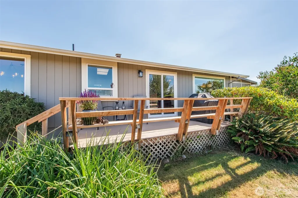 408 W Eunice Street Sequim WA 98382