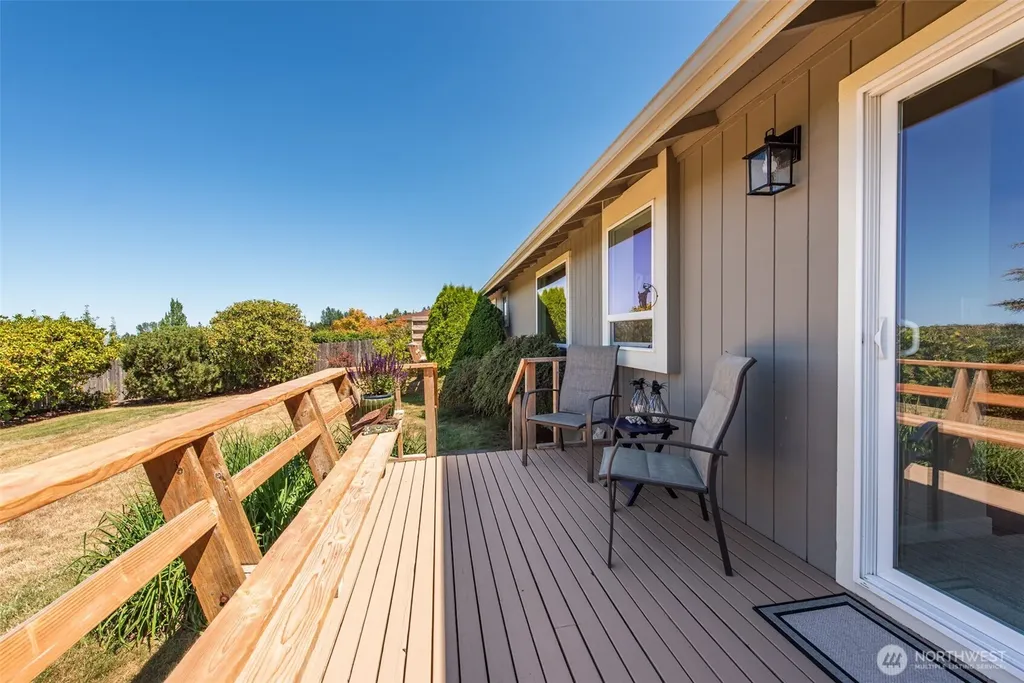 408 W Eunice Street Sequim WA 98382