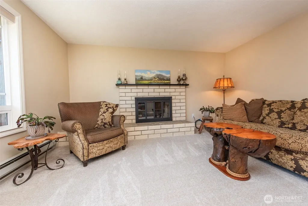 408 W Eunice Street Sequim WA 98382