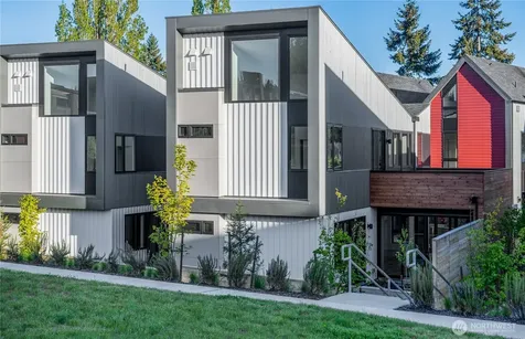 224 Canopy Path NW Bainbridge Island WA 98110