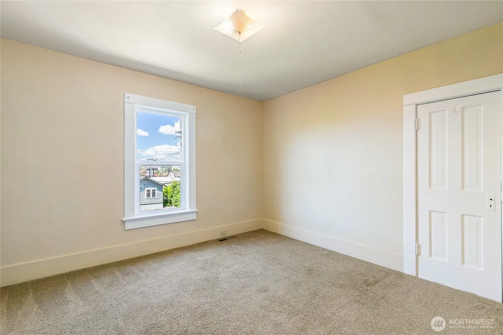 1417 N Garden Street Bellingham WA 98225