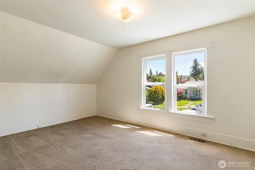 1417 N Garden Street Bellingham WA 98225