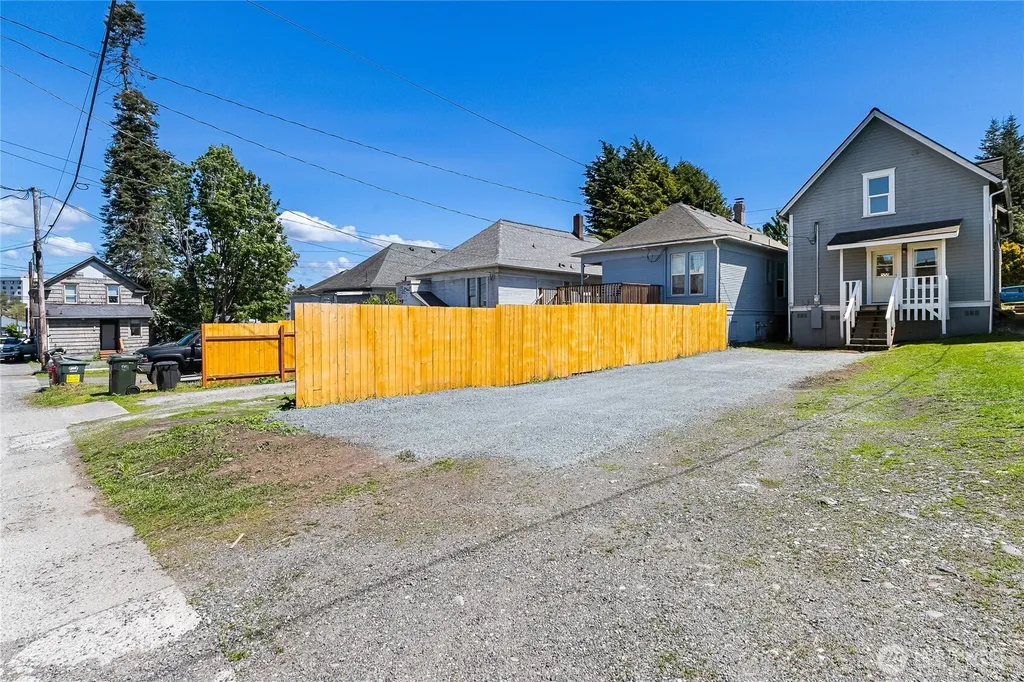 1417 N Garden Street Bellingham WA 98225