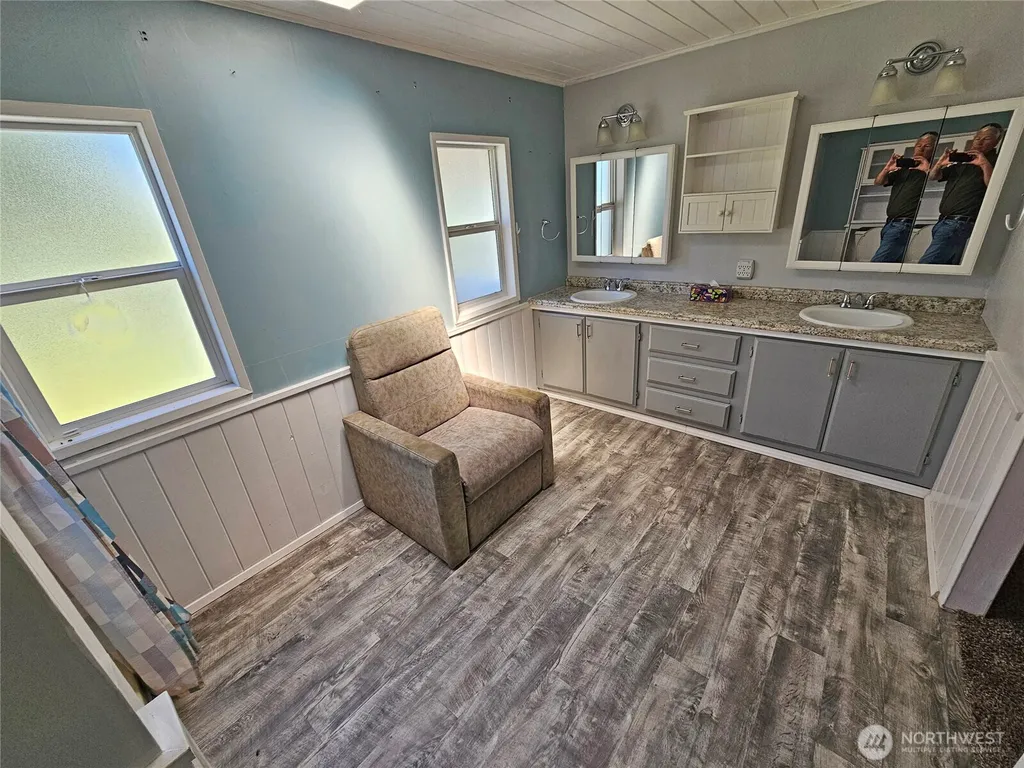 106 Maulwee Drive Silver Creek WA 98585