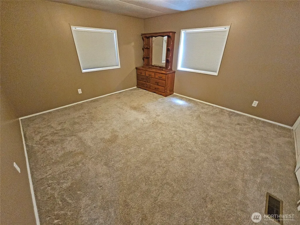 106 Maulwee Drive Silver Creek WA 98585