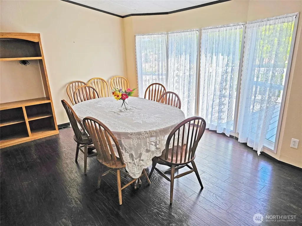 106 Maulwee Drive Silver Creek WA 98585