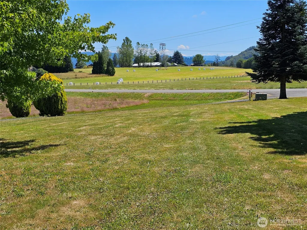 106 Maulwee Drive Silver Creek WA 98585