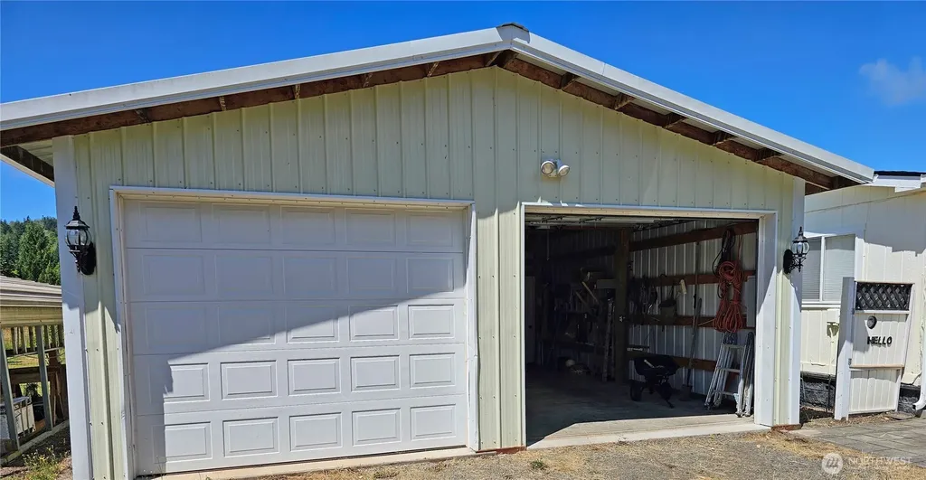 106 Maulwee Drive Silver Creek WA 98585