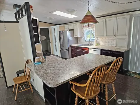 106 Maulwee Drive Silver Creek WA 98585