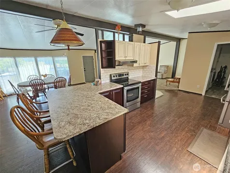 106 Maulwee Drive Silver Creek WA 98585
