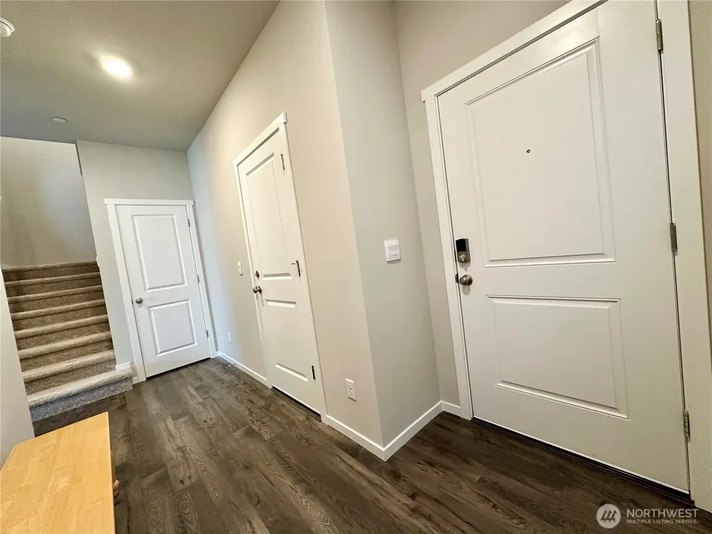 18757 Lipoma Place E Puyallup WA 98374